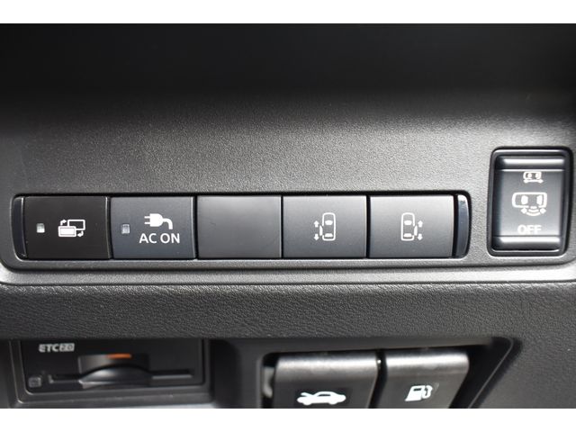 NISSAN SERENA  WG 2023 Image 31