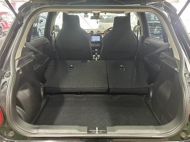 SUZUKI SWIFT 2023 Image 31