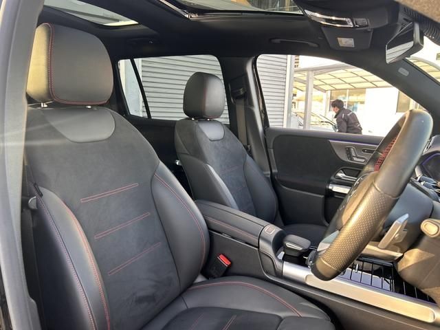 MERCEDES BENZ EQB 2023 Image 31