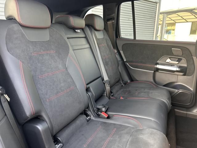 MERCEDES BENZ EQB 2023 Image 31