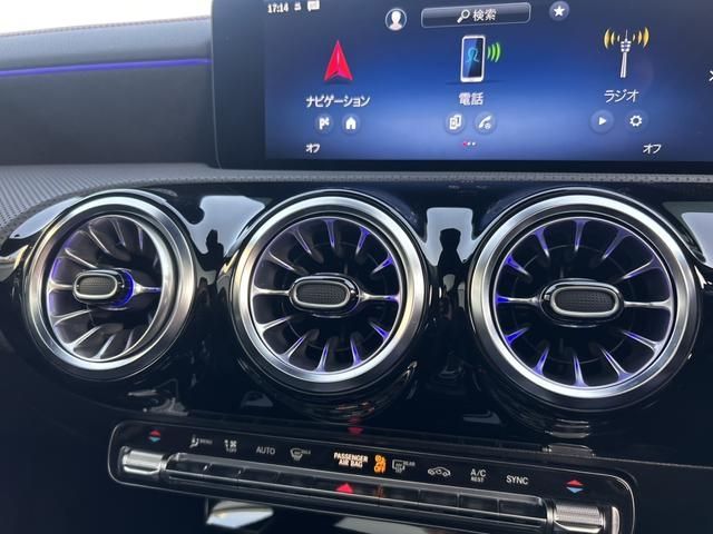 MERCEDES BENZ CLA SH 2024 Image 31