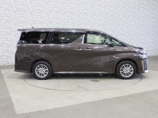 TOYOTA VELLFIRE  HYBRID 4WD 2021 Image 31