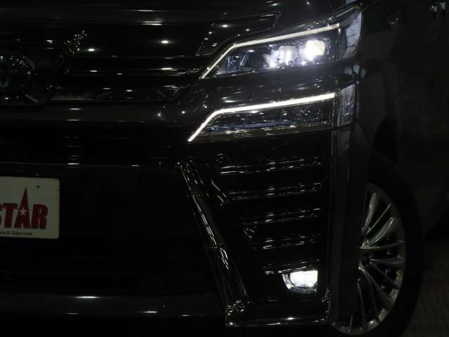 TOYOTA VELLFIRE  HYBRID 4WD 2021 Image 31