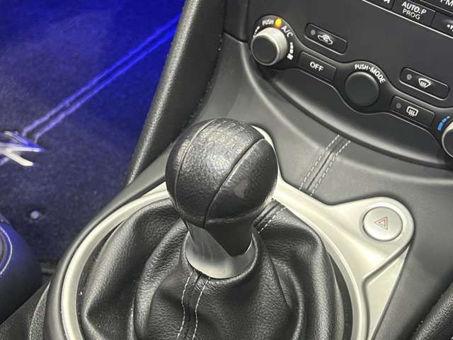 NISSAN FAIRLADY Z 2012 Image 31