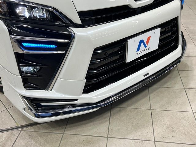 TOYOTA VOXY 2021 Image 31