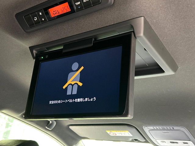 TOYOTA VOXY 2021 Image 31