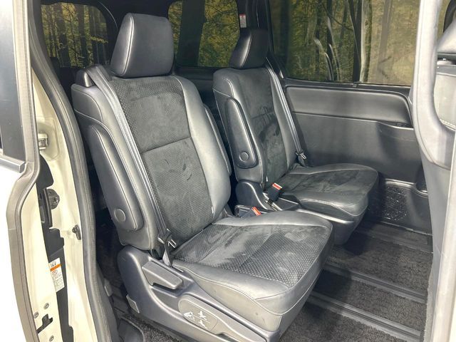 TOYOTA VOXY 2021 Image 31