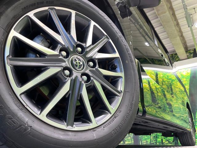 TOYOTA VOXY 2017 Image 31