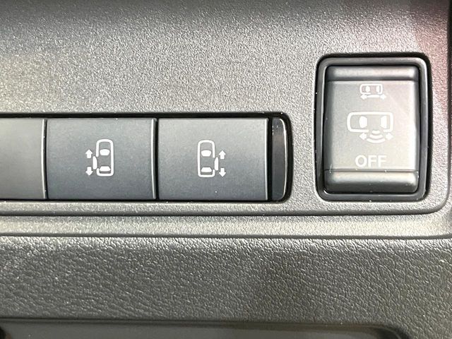 NISSAN SERENA  WG 2023 Image 31