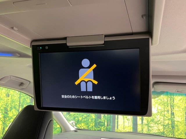 TOYOTA VELLFIRE 2018 Image 31