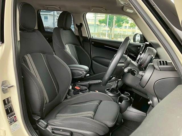 BMW MINI COOPER SD 5DOOR 2019 Image 31