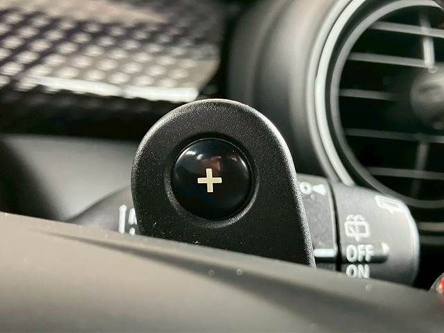 BMW MINI COOPER SD 5DOOR 2019 Image 31