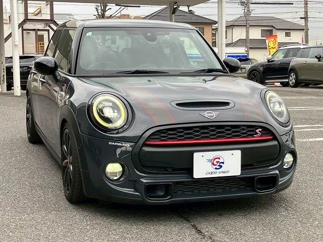 BMW MINI COOPER SD 5DOOR 2019 Image 31