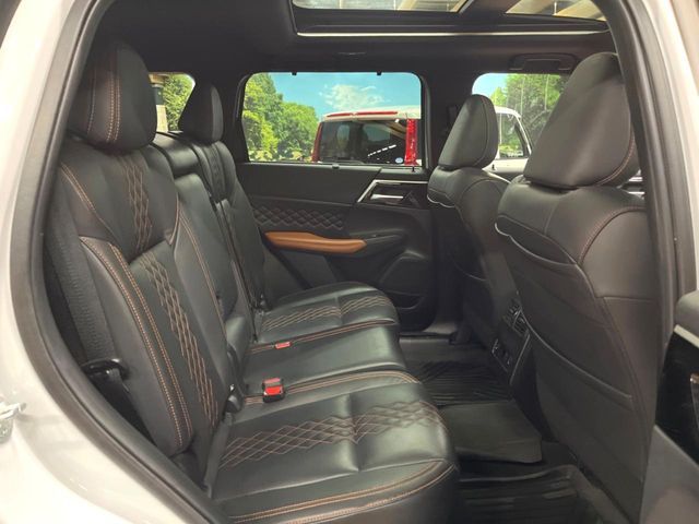 MITSUBISHI OUTLANDER PHEV 2022 Image 31