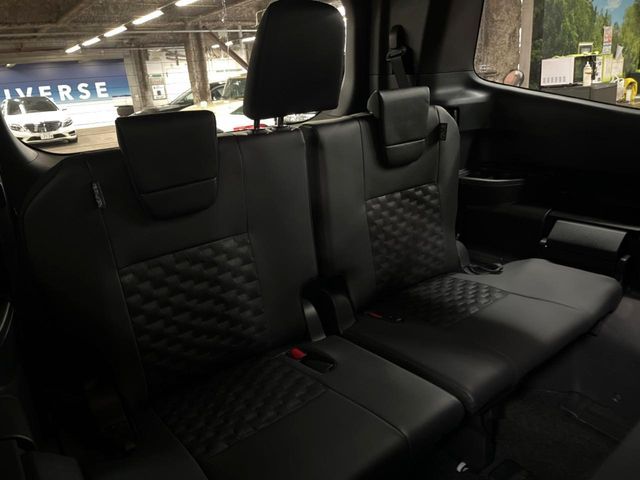 TOYOTA VOXY HYBRID 2026 Image 31