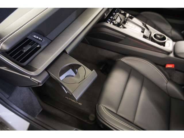 PORSCHE 911 2024 Image 31