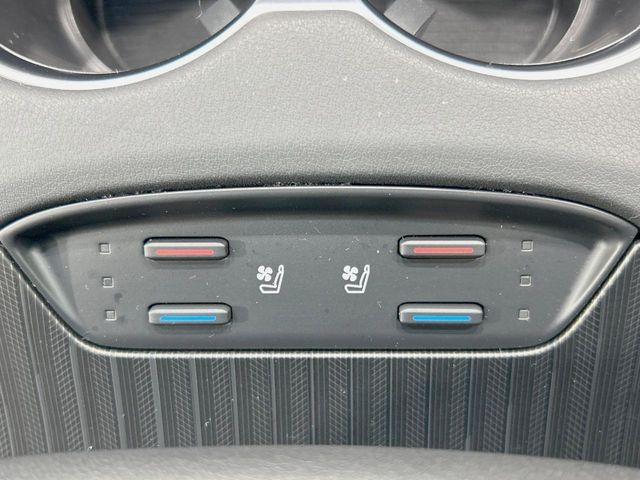 TOYOTA HARRIER 2WD 2023 Image 31