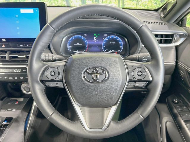TOYOTA HARRIER 2WD 2023 Image 31