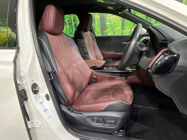 TOYOTA CROWN SEDAN HYBRID 4 2019 Image 31