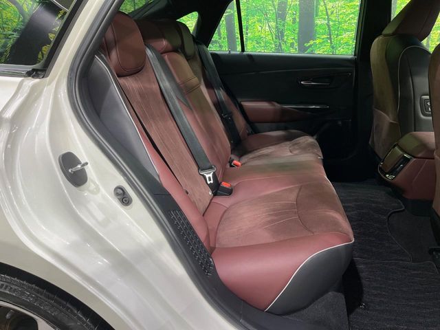 TOYOTA CROWN SEDAN HYBRID 4 2019 Image 31