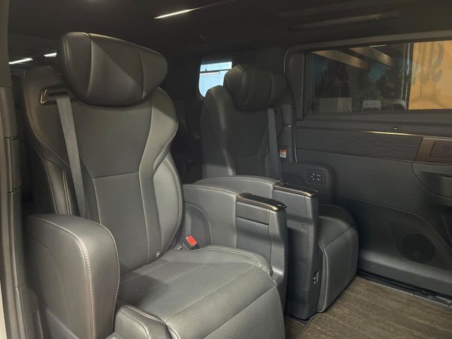TOYOTA ALPHARD 2024 Image 31