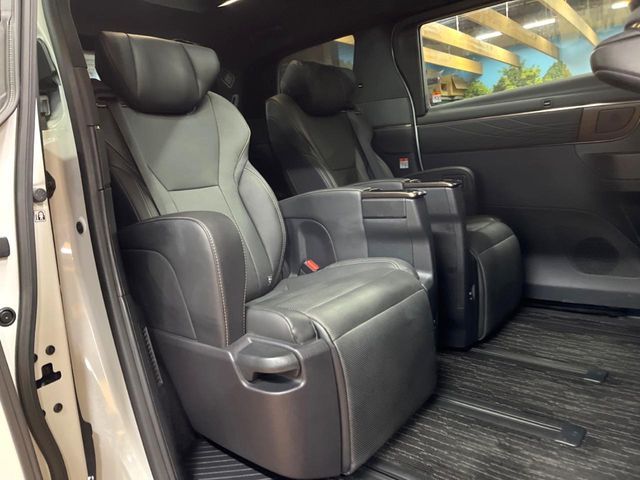 TOYOTA ALPHARD 2024 Image 31