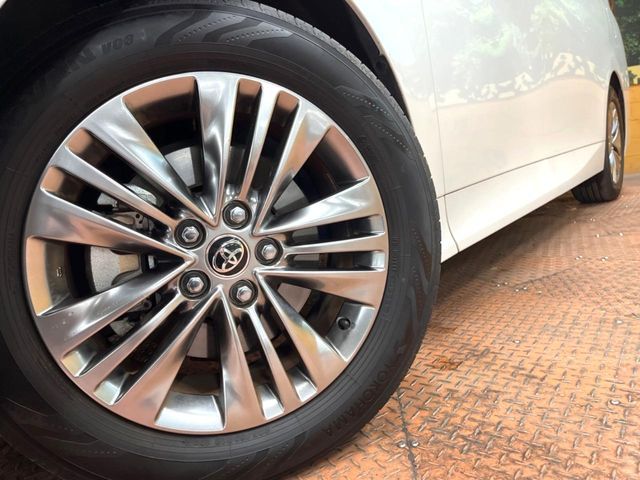 TOYOTA ALPHARD 2024 Image 31