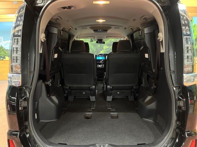 TOYOTA VOXY 2016 Image 31