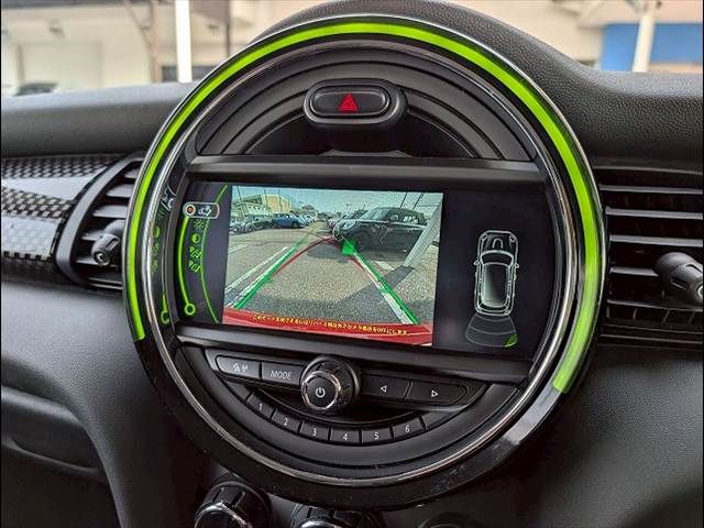 BMW MINI COOPER SD 5 2017 Image 31