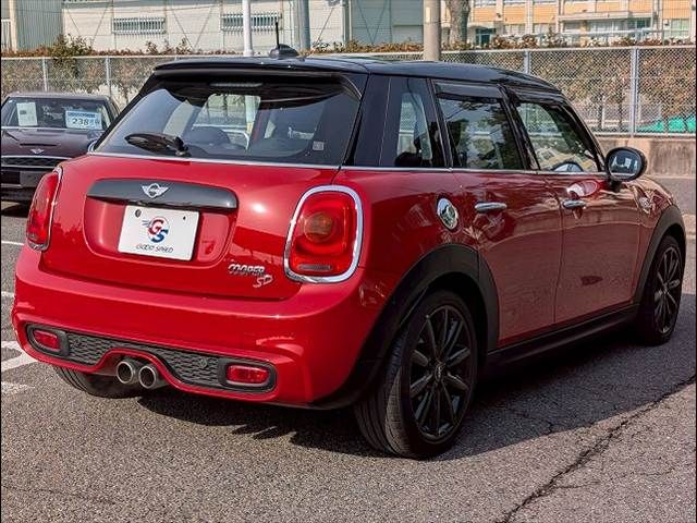 BMW MINI COOPER SD 5 2017 Image 31