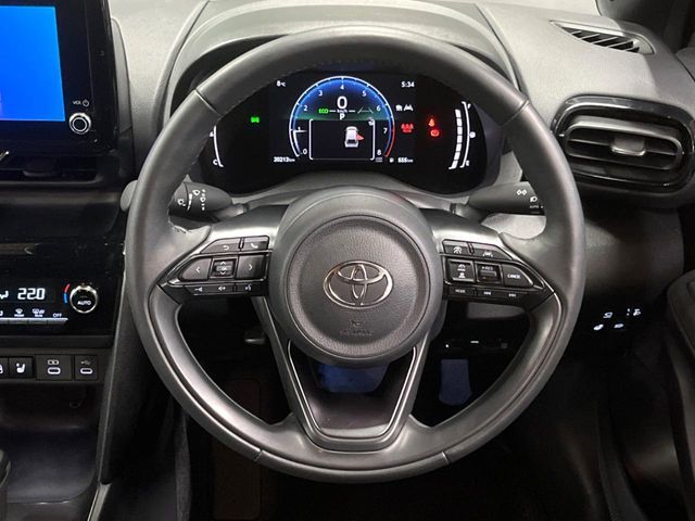 TOYOTA YARIS CROSS 2025 Image 31