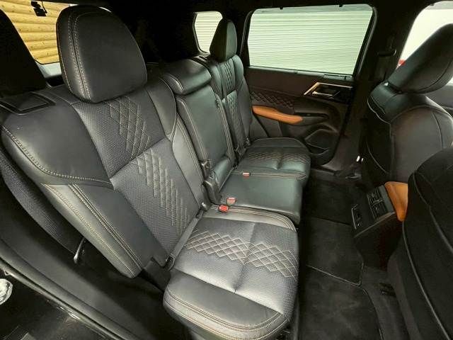 MITSUBISHI OUTLANDER PHEV 2022 Image 31