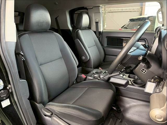 TOYOTA FJ CRUISER 4WD 2015 Image 31