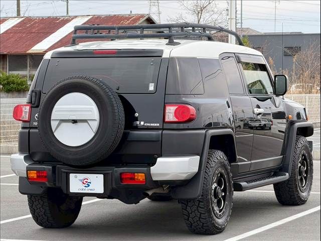 TOYOTA FJ CRUISER 4WD 2015 Image 31