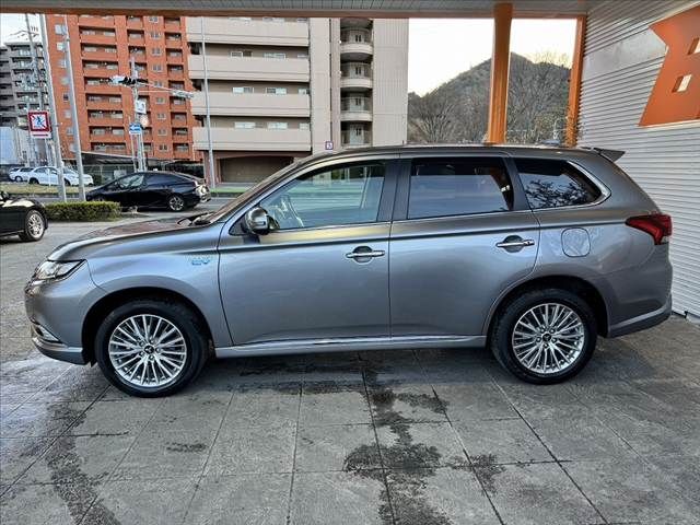 MITSUBISHI OUTLANDER PHEV 2019 Image 31