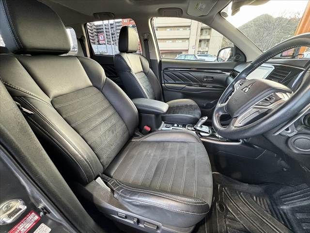 MITSUBISHI OUTLANDER PHEV 2019 Image 31