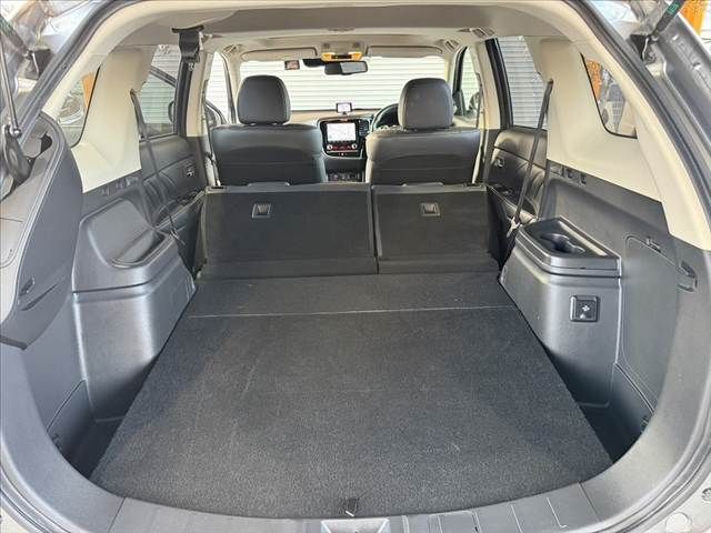 MITSUBISHI OUTLANDER PHEV 2019 Image 31