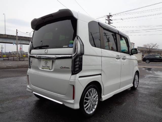 HONDA N BOX CUSTOM 2021 Image 31