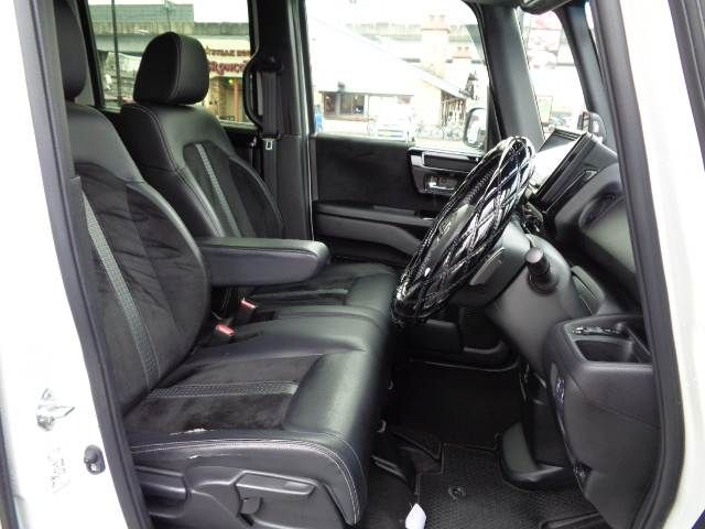 HONDA N BOX CUSTOM 2021 Image 31