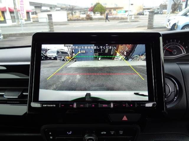 HONDA N BOX CUSTOM 2021 Image 31