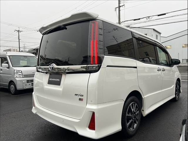 TOYOTA NOAH 2020 Image 31
