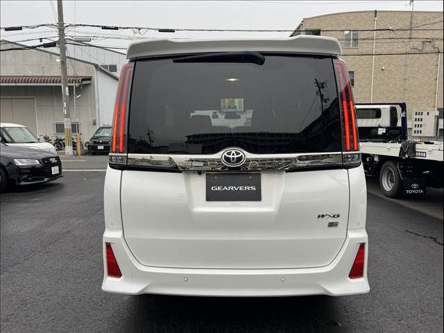 TOYOTA NOAH 2020 Image 31