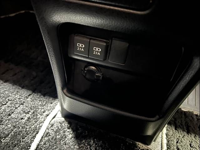 TOYOTA NOAH 2020 Image 31