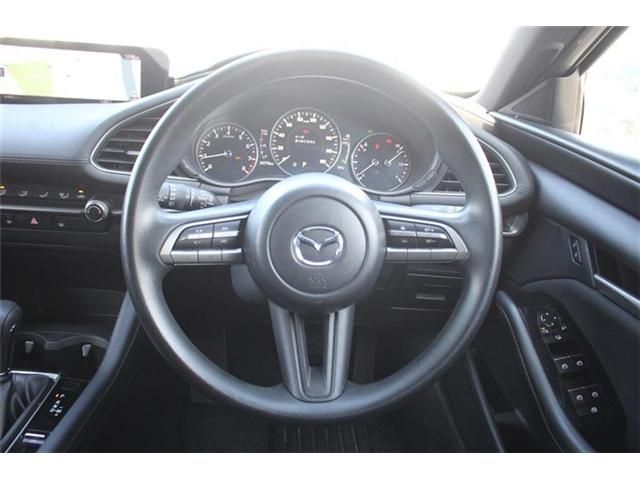 MAZDA 3 FASTBACK 2023 Image 31