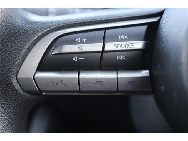 MAZDA 3 FASTBACK 2023 Image 31