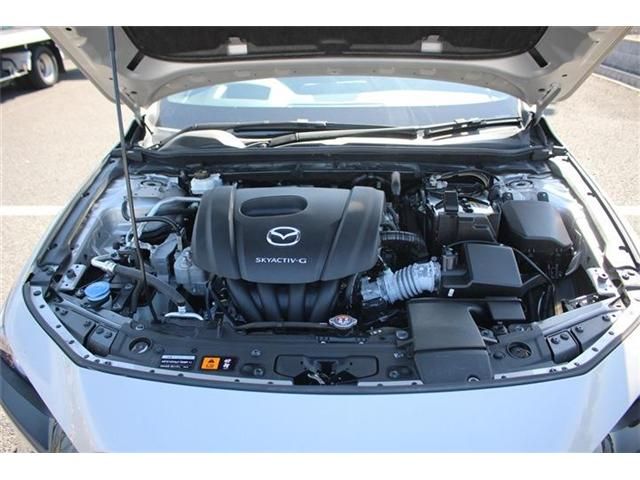 MAZDA 3 FASTBACK 2023 Image 31