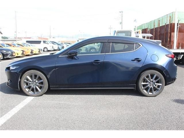 MAZDA 3 FASTBACK 2019 Image 31