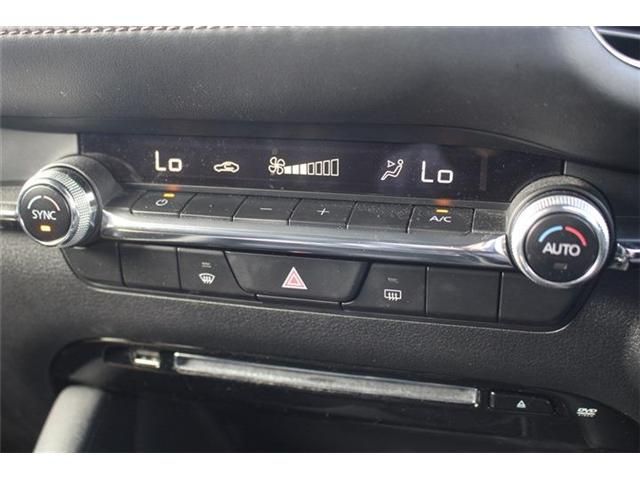 MAZDA 3 FASTBACK 2019 Image 31