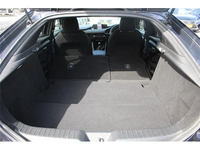 MAZDA 3 FASTBACK 2019 Image 31