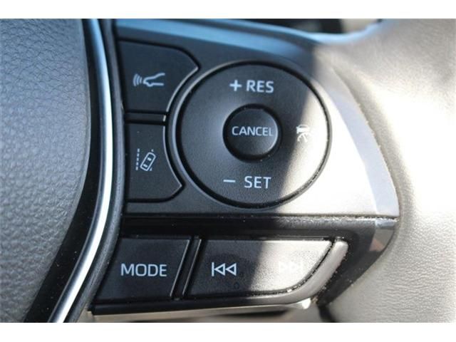 TOYOTA CROWN SEDAN HYBRID 2018 Image 31